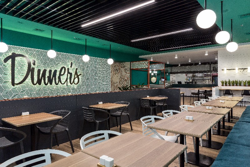 Restauracja Dinner's (centrum biznesowe Leonardo) - Zdjęcie HPL №18